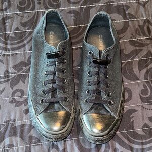 Black Converse
